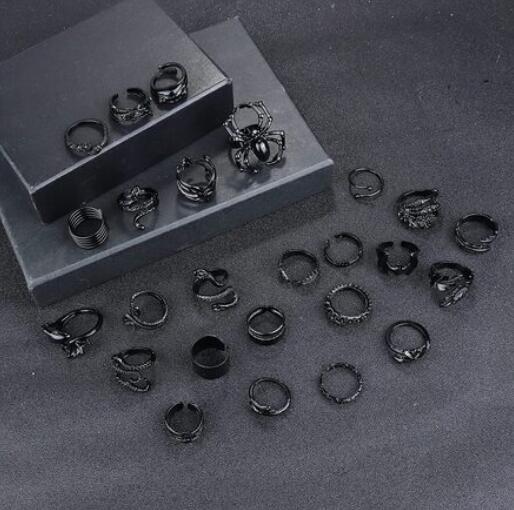 125 Pcs Vintage Punk Frog Snake Dragon Animals Adjustable Rings
