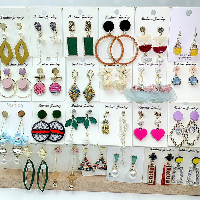 50PAIRES MIXED EARRINGS ASSORTED STYLE FASHION JEWELRY