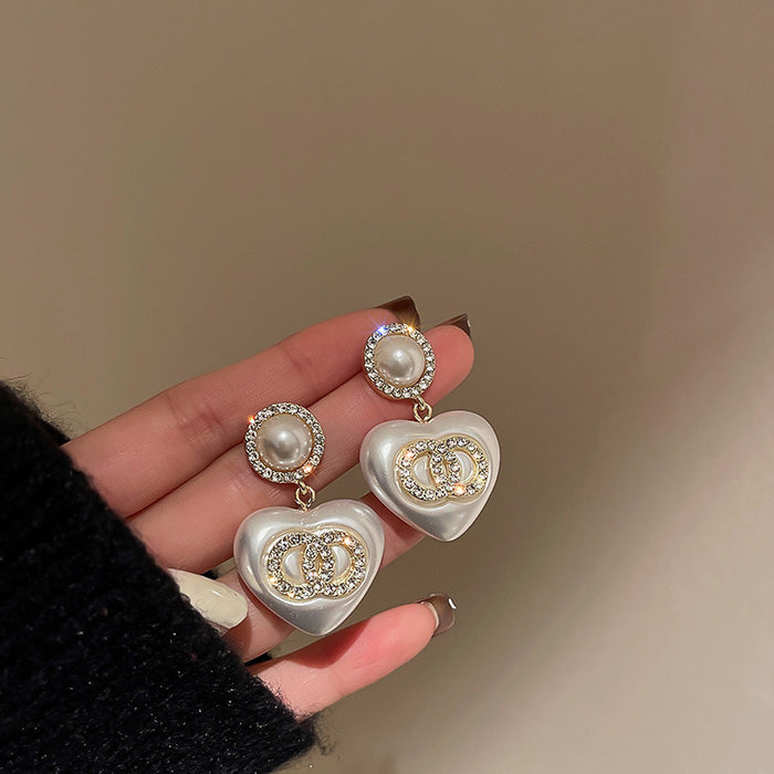 New Female Jewelry Niche Temperament Love Earrings