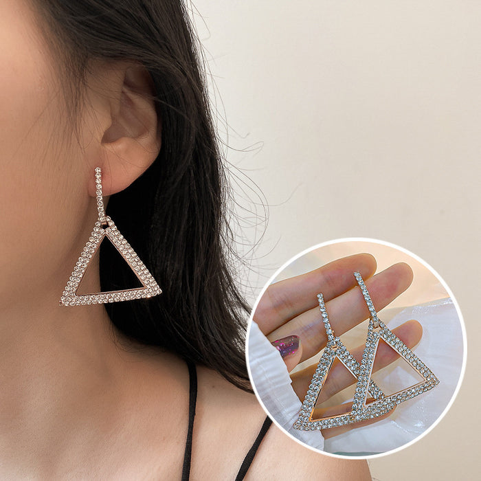 New Simple Fashion Love Small Women's Earrings
