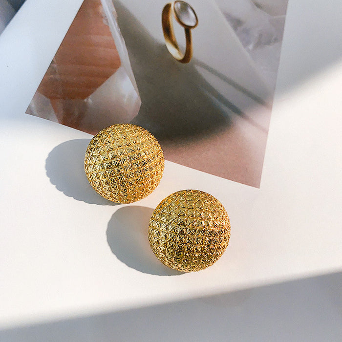 New Simple Fashion Love Small Women's Earrings