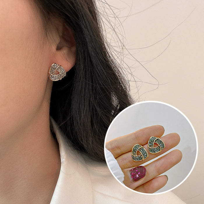New Simple Fashion Love Small Women's Earrings