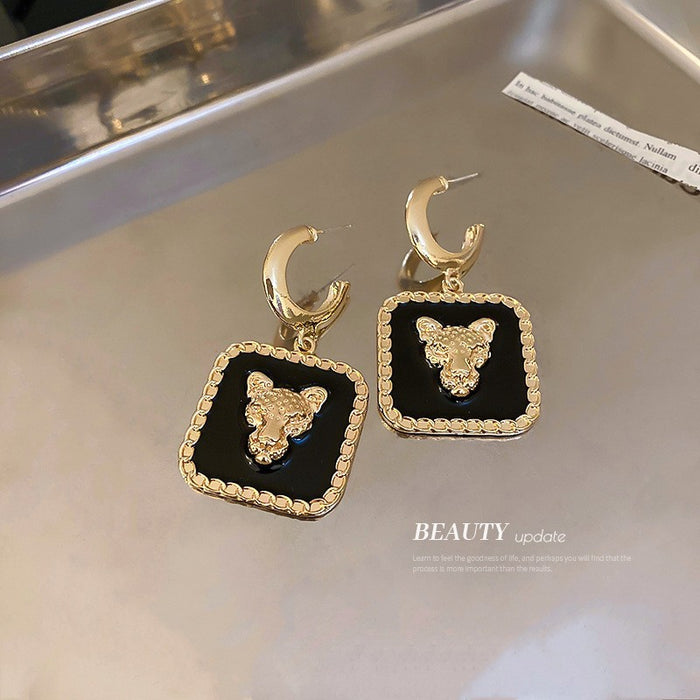 Retro Minority Design Personalized Temperament Versatile Earring