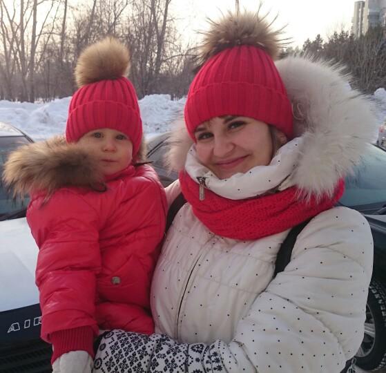 Winter Brand Female Fur Pom Poms hat