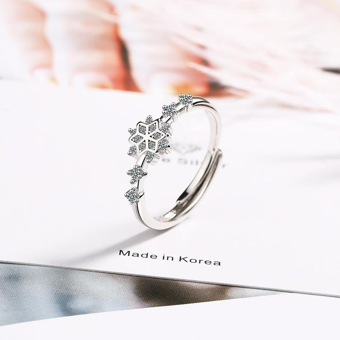 New Simple and Personalized Snowflake Open Ring