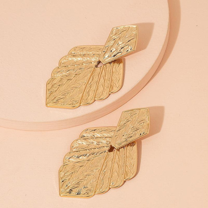 New Exaggerated Irregular Vintage Leaf Texture Earrings