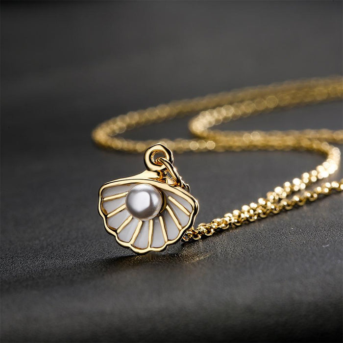 Oil Drop Shell Shape Pendant Gold Women's Necklace