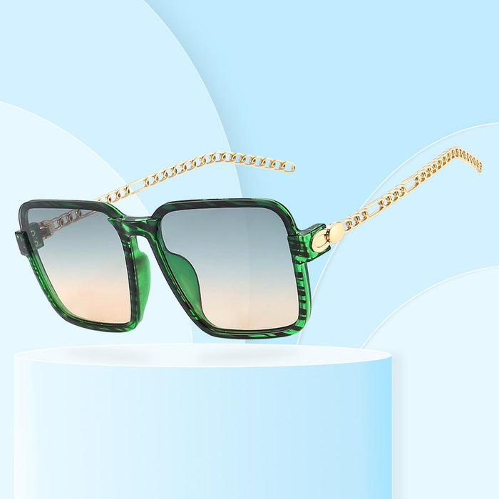 Gradient color black large frame sunglasses