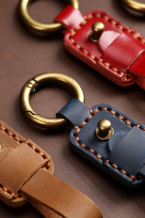 Fashion Simple Multicolor Leather Keychain
