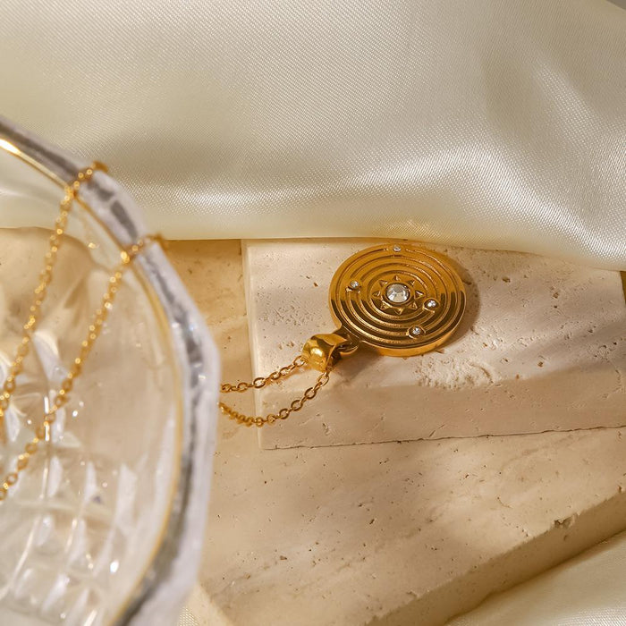 High Quality Vintage Titanium Steel Heart Shape Necklace