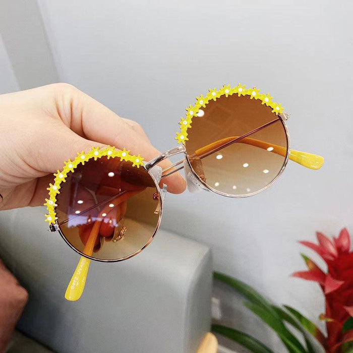 Metallic texture of children's flower Sunglasses