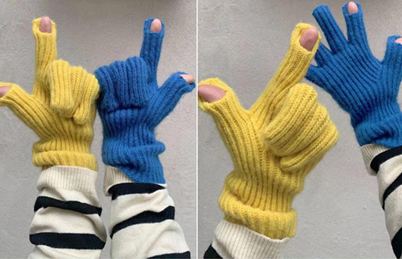 New Touch Screen Gloves for Playing Phone W