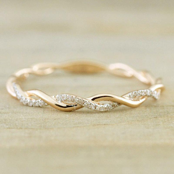 Twist diamond ring