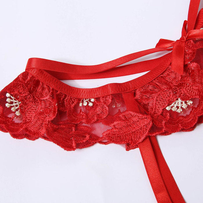 Fashion Ladies Classic Embroidered Underwear Three Piece Set