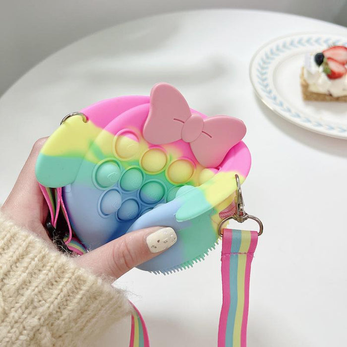 Bow powder diagonal bag toy