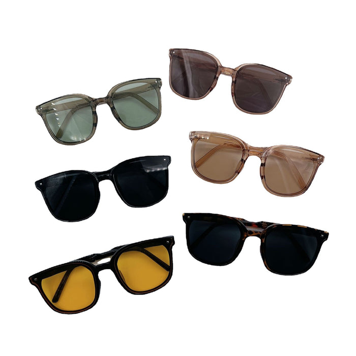 Folding sunglasses for sun shading and UV protection