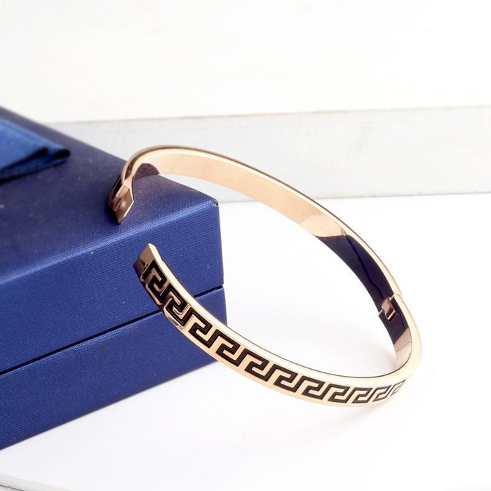 New Fashion Retro Personalized Stainless Steel Bracelet Bangle