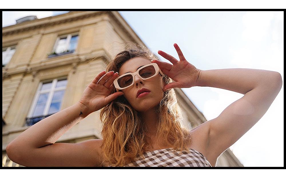 Sunglasses retro style