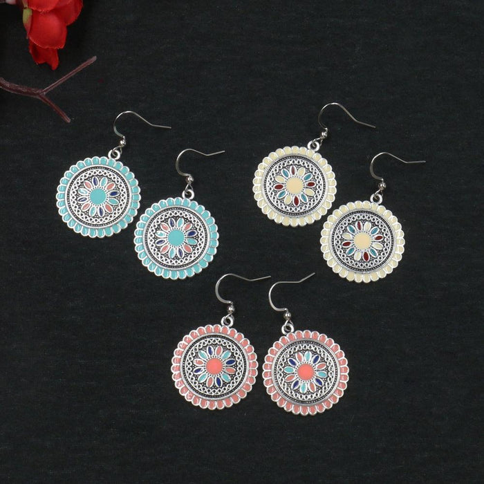 Fashionable Round Shape Earrings