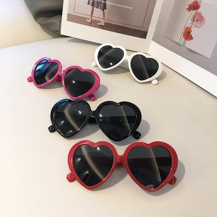 Lovely Simple Love Frame UV Proof Sunglasses