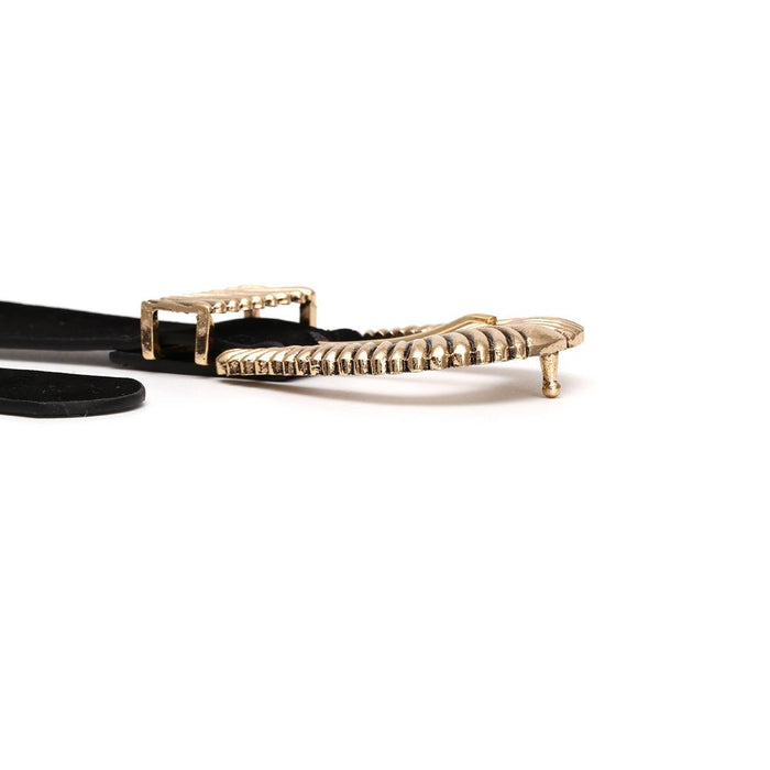 Vintage three-dimensional grain D-shaped velvet alloy belt waist