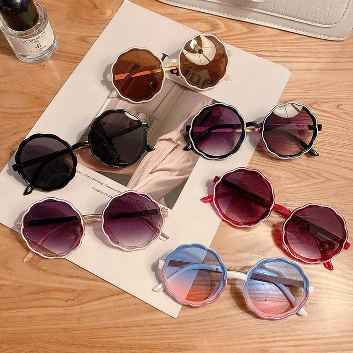 Children's sunglasses and Sunglasses UV protection