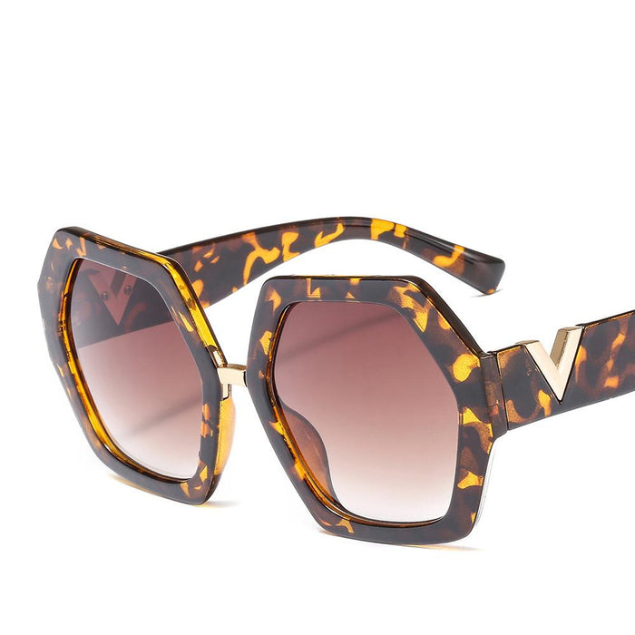 Thick Frame Sunglasses Women's large frame V-shaped Leopard Print