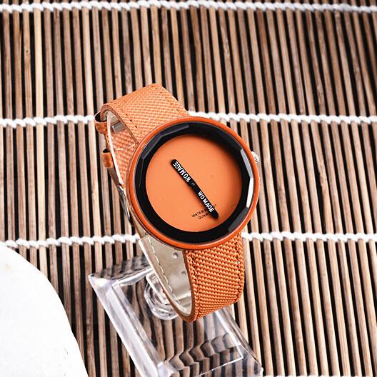 Fashion Women Quartz Leather Strap WristWatch