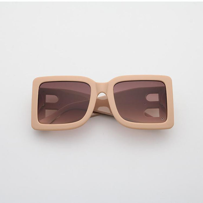 Large frame B letter Sunglasses