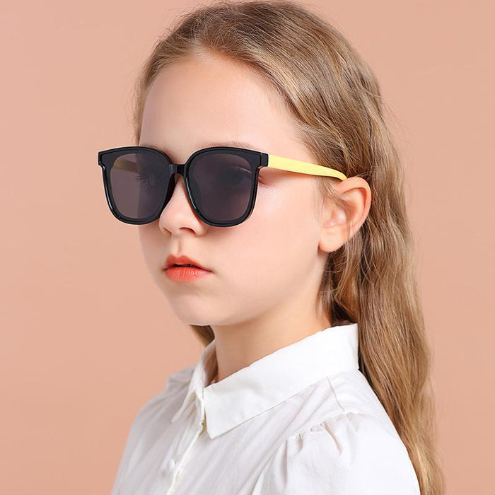 Silicone polarized children's sunglasses and sunglasses