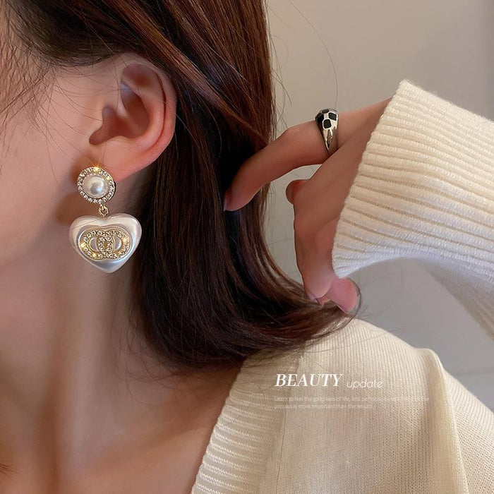 New Female Jewelry Niche Temperament Love Earrings