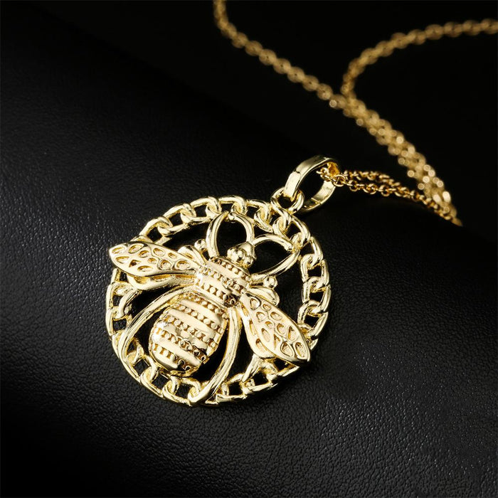 Vintage Bohemian Style Bee Pendant Necklace