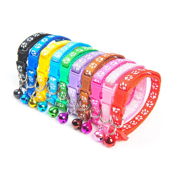Adjustable pet collar for small dogs and cats