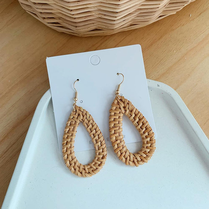 Popular Handmade Natural Grass Woven Earrings