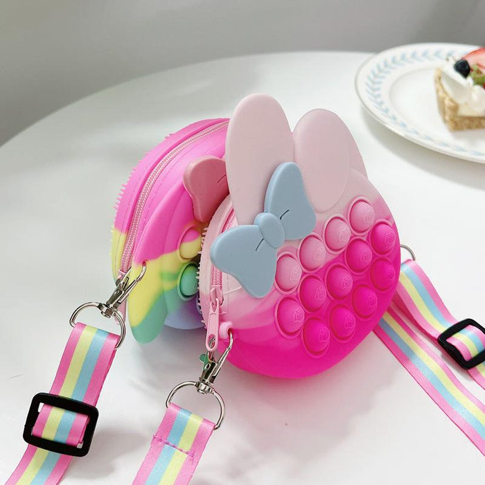 Bow powder diagonal bag toy