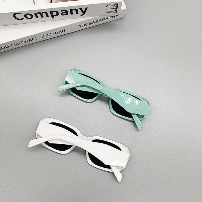 Personalized Retro Fashion Irregular Sunglasses