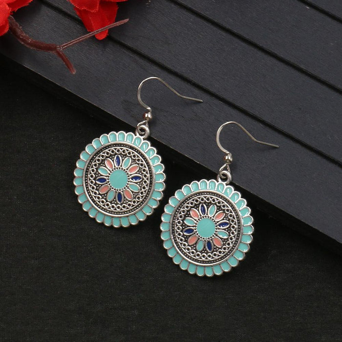 Fashionable Round Shape Earrings