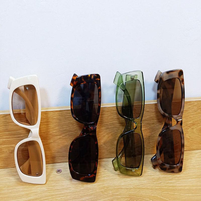 Retro Hinged Small Frame Square Sunglasses