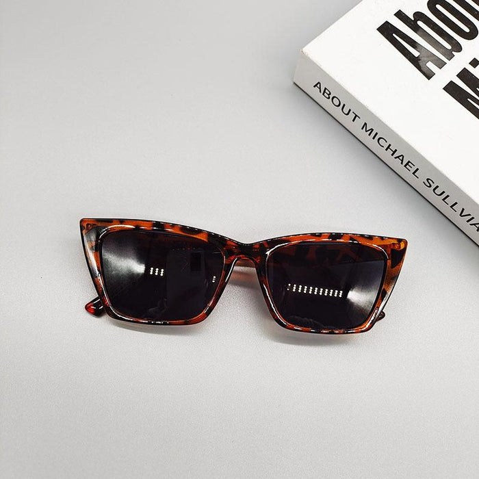 Fashionable Retro Personalized Sunglasses