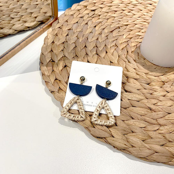 Holiday Style Retro Triangular Wooden Rattan Earrings Jewelry