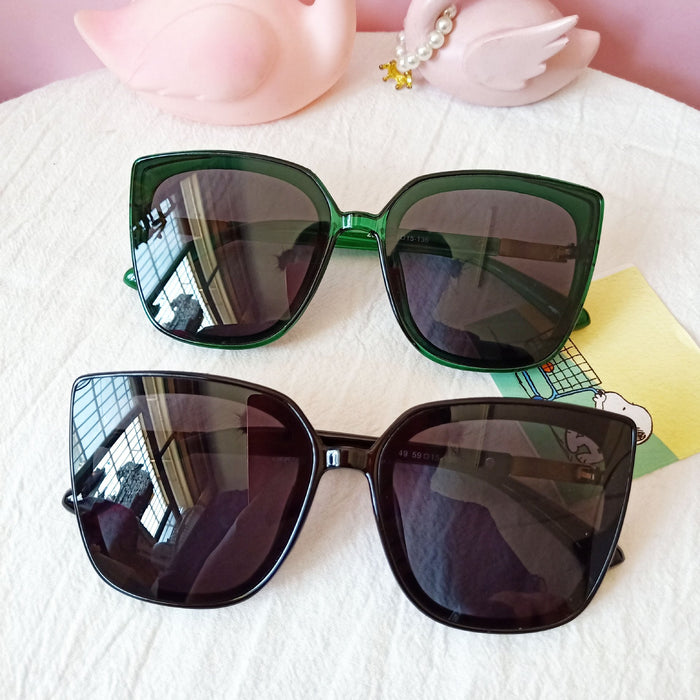 Women's Retro Metal Hinged Cat's Eye Sunglasses