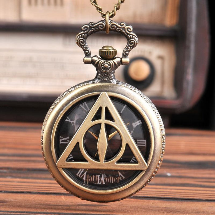 Vintage Hollow Out Triangular Animation Quartz Pocket Watch Ll3693