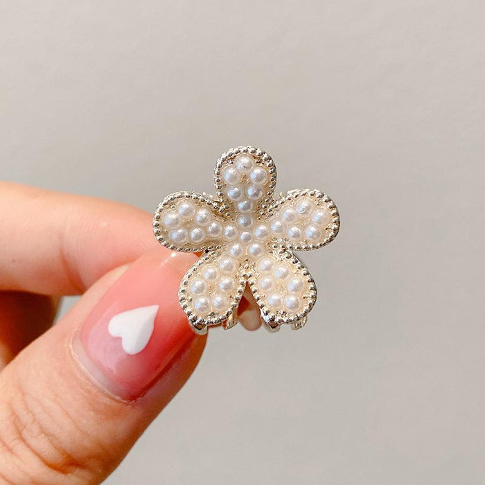 Pearl hair clip bang clip