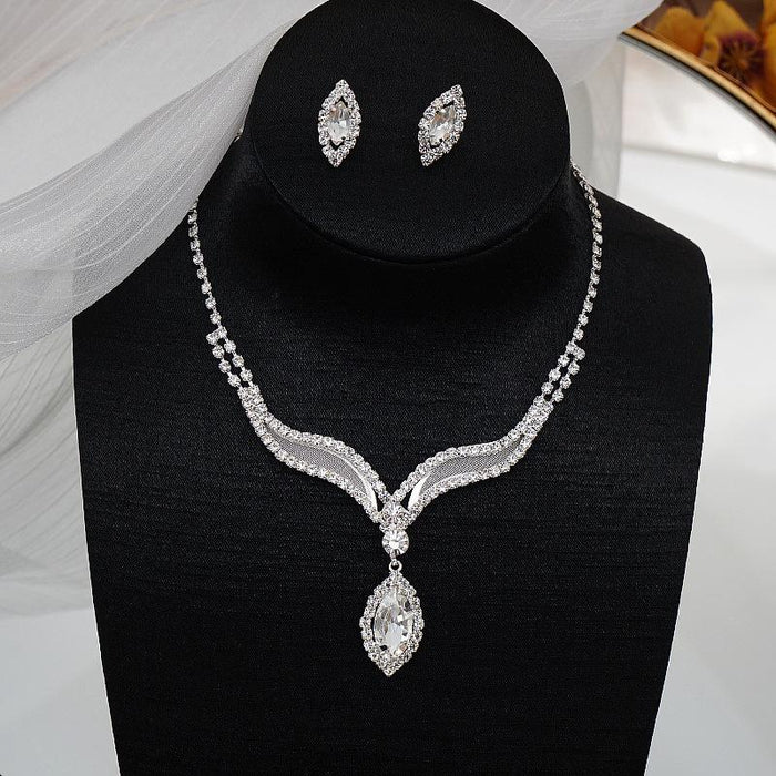 New Jewelry Necklace Set Necklace Earrings Bracelet Three Piece Set