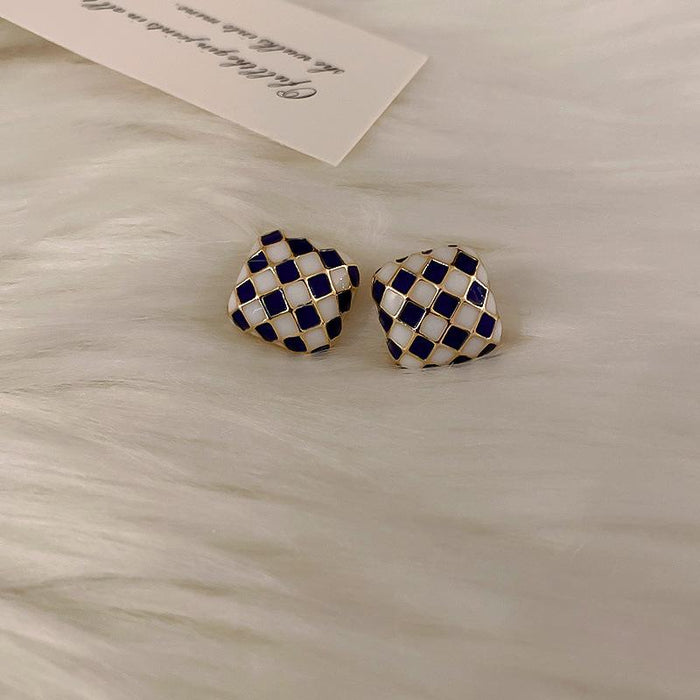 New Fashion Personalized Oil Dripping Checkerboard Love Earrings