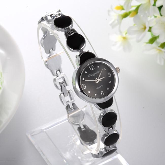 Wholesale Quartz Dial Black Stone Silver Bracelet Women Wristwatch
