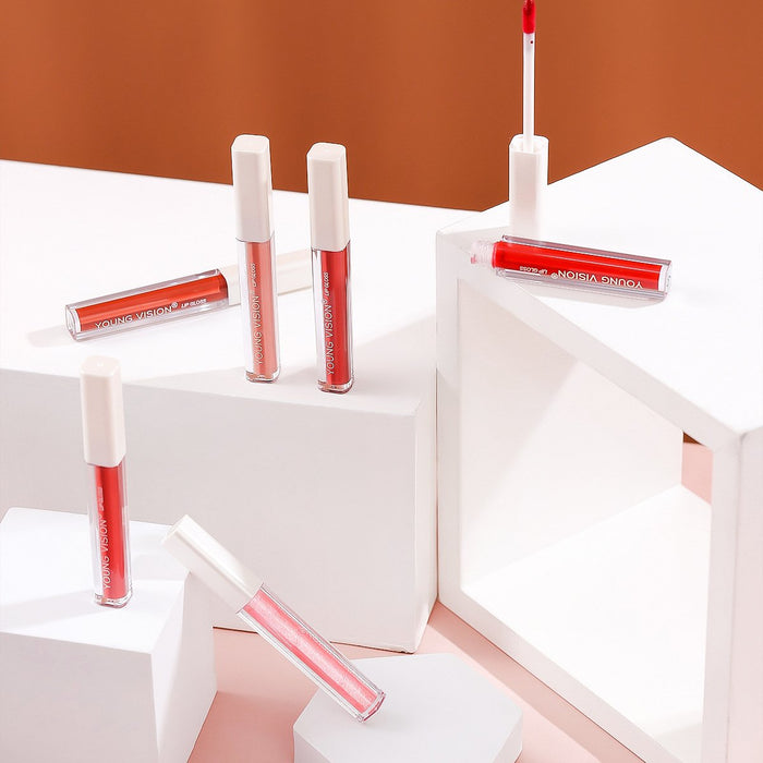 6-colour velvet lip gloss is not easy to stick to the cup