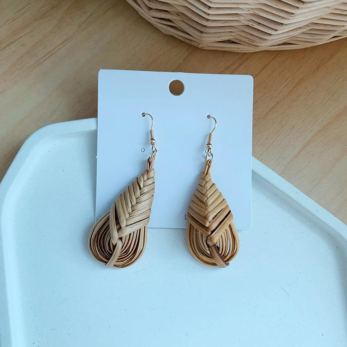 Popular Handmade Natural Grass Woven Earrings