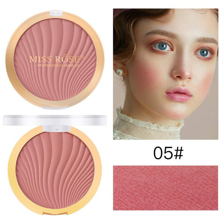 Single colour matte blush blush