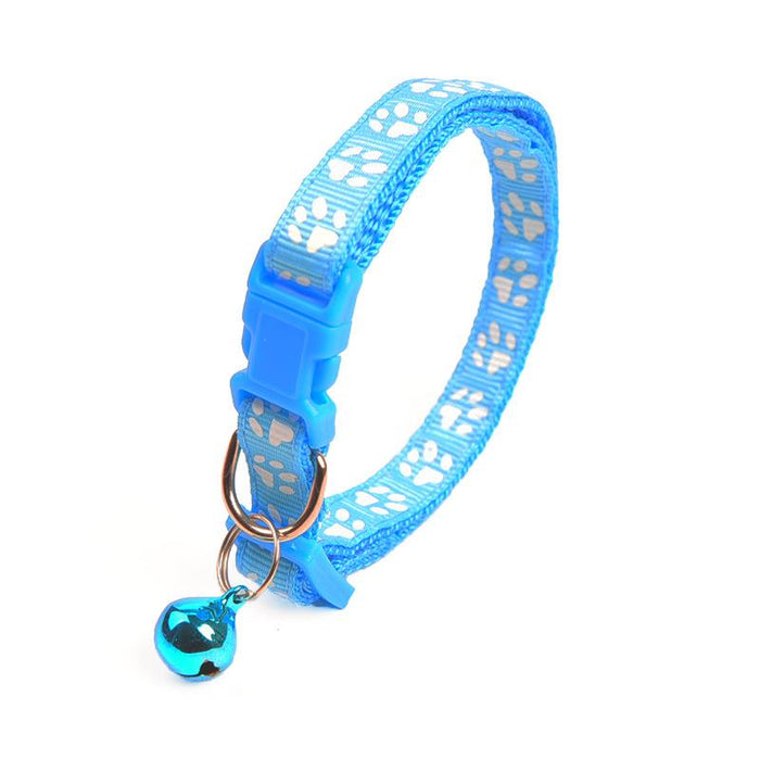 Adjustable pet collar for small dogs and cats